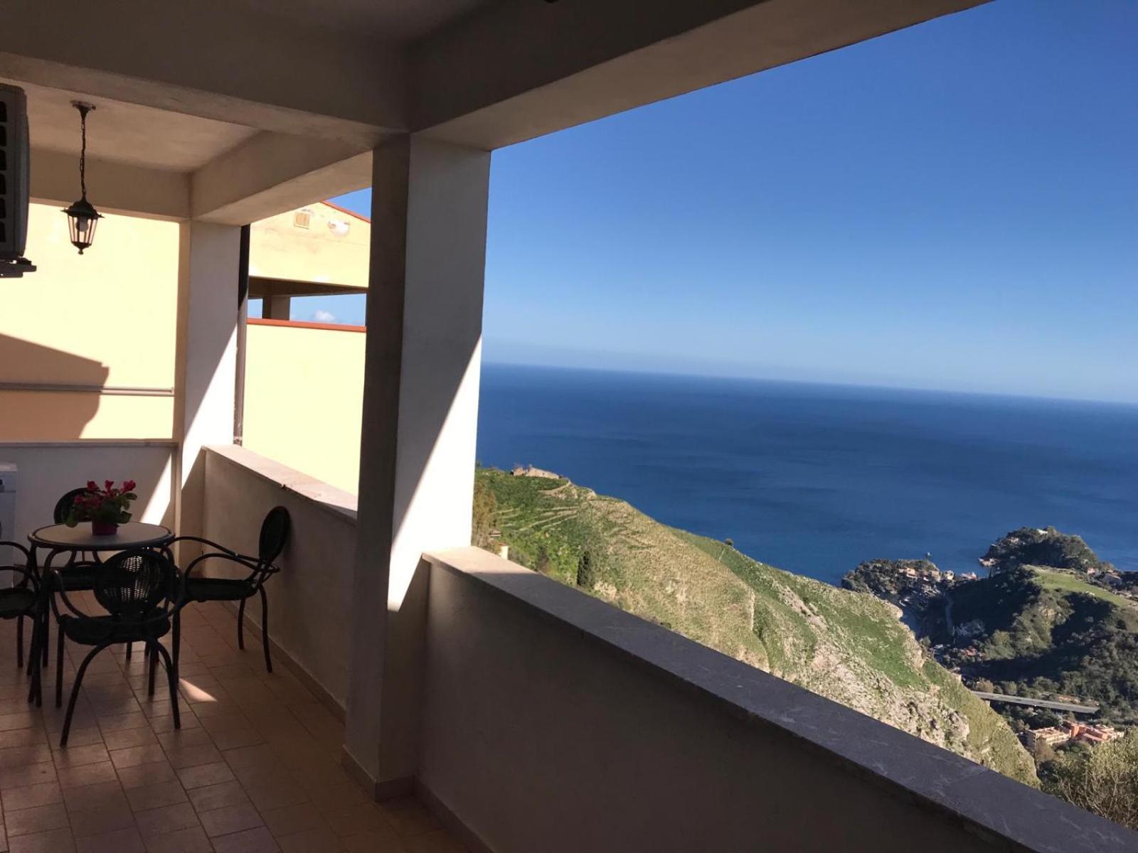 Casa Rex Lägenhet Castelmola Exteriör bild